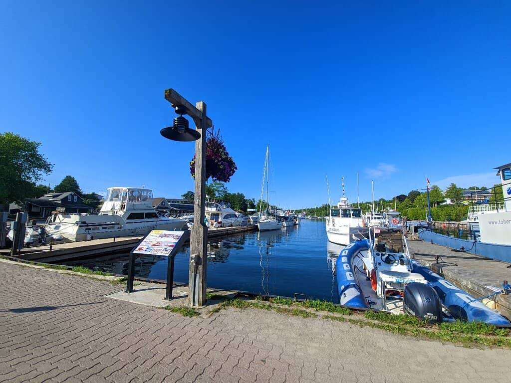 Coastal Walks & Lighthouse Path