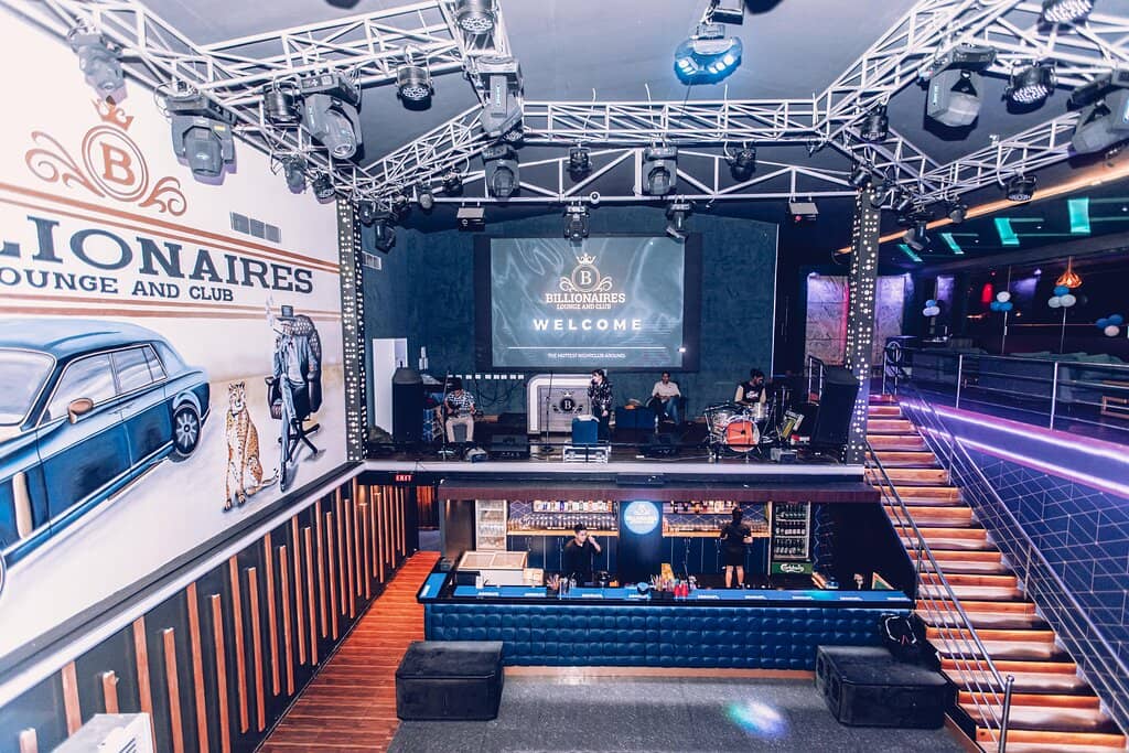 Upscale Dining & Cafes