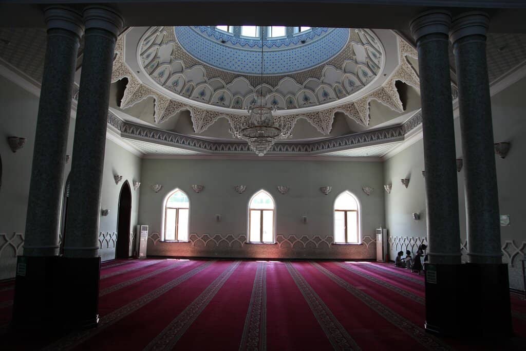 Spacious Courtyard
