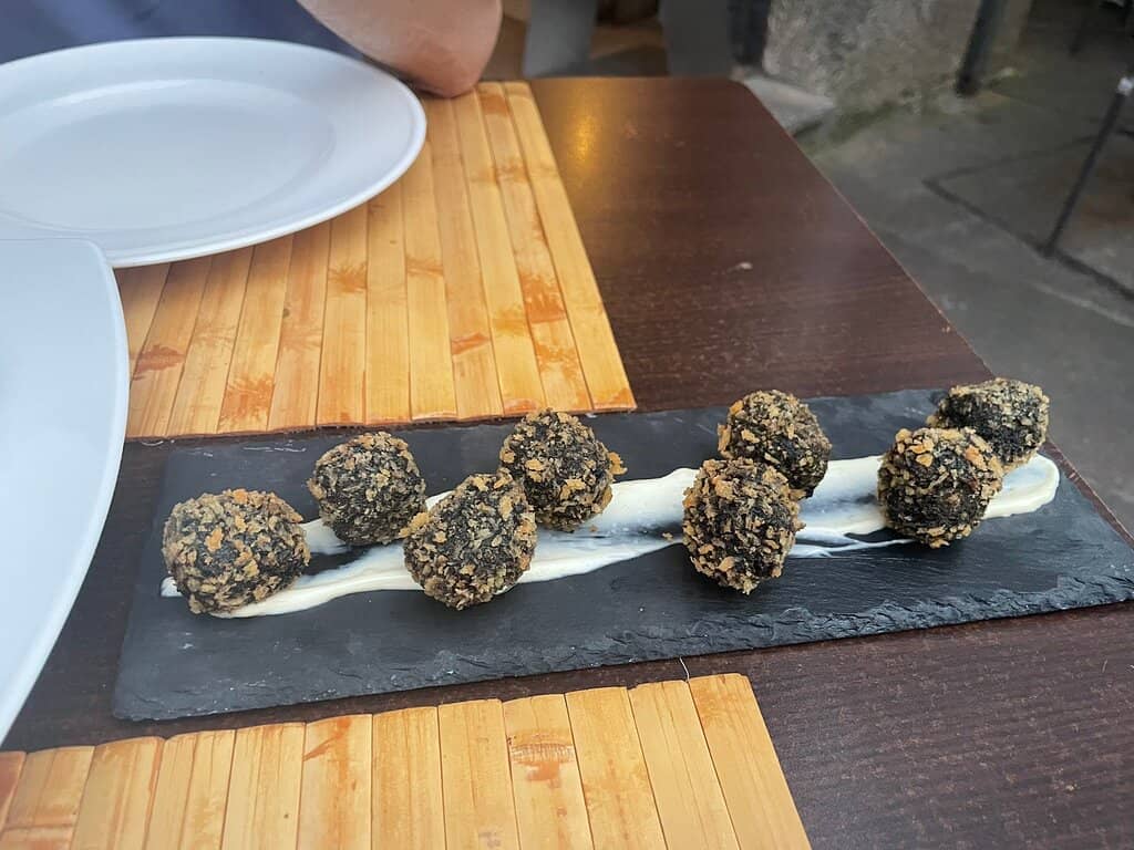 Echoes of Wine Merchants