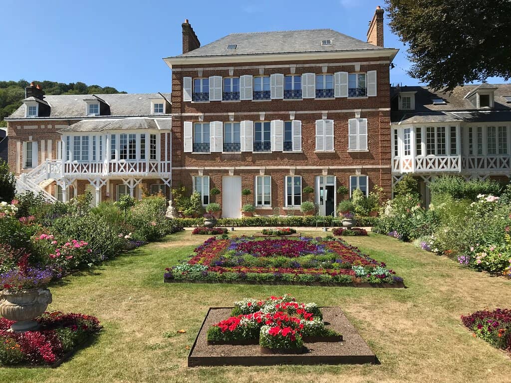 Léopoldine & Charles' Story