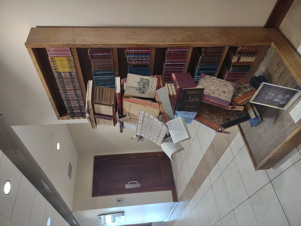 Genealogy Library