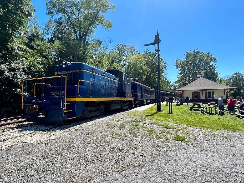 4th of July Fireworks Train