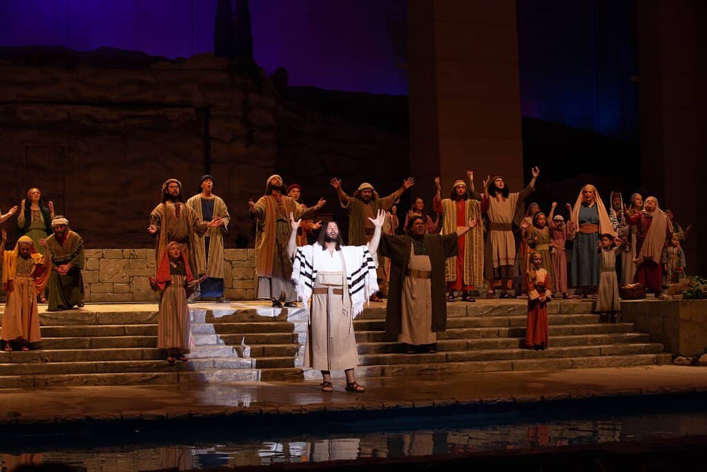 Craft Booths and Gift Shop