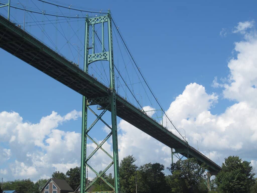 Pedestrian Walkway