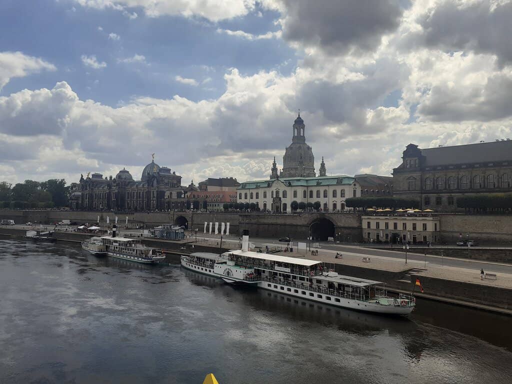Elbe Riverfront Promenade