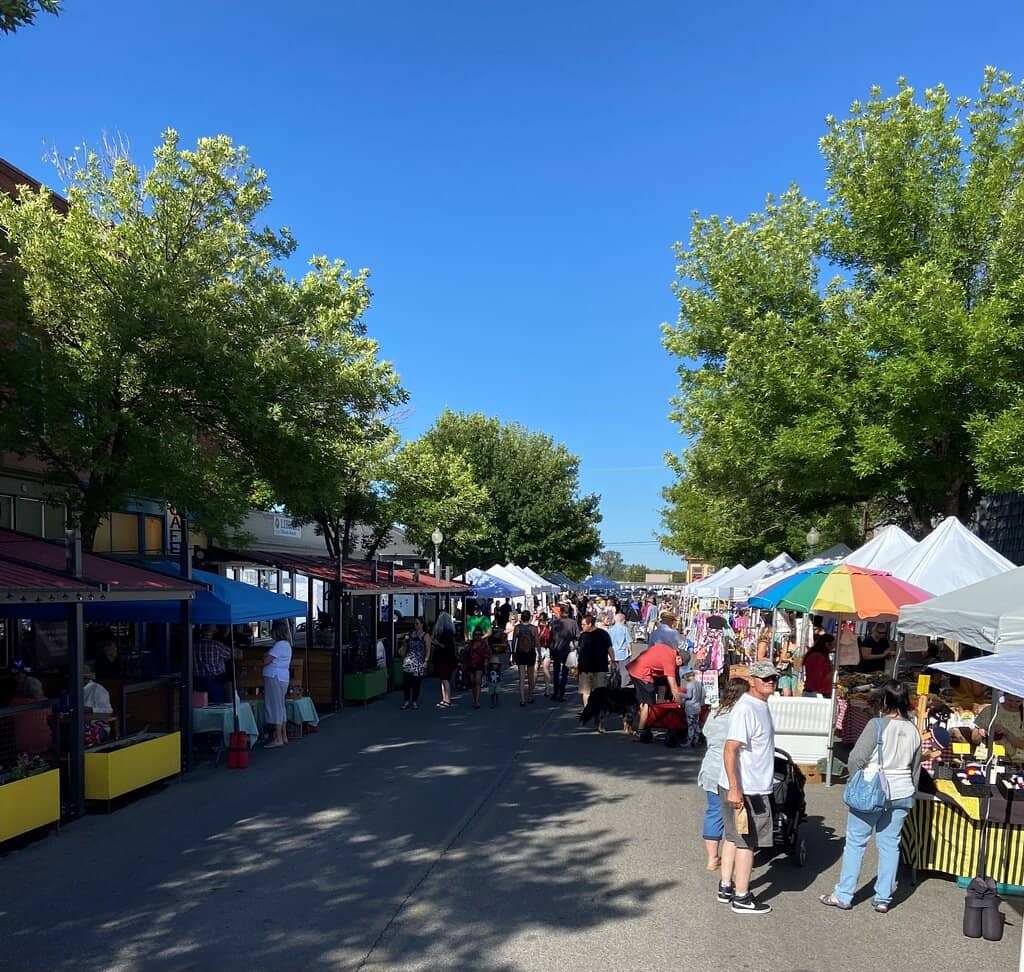 Artisan Crafts & Goods
