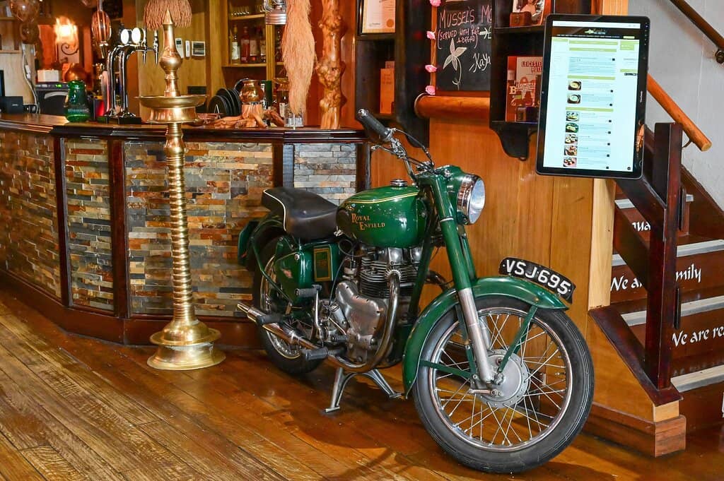 Unique Street Snacks & Thalis