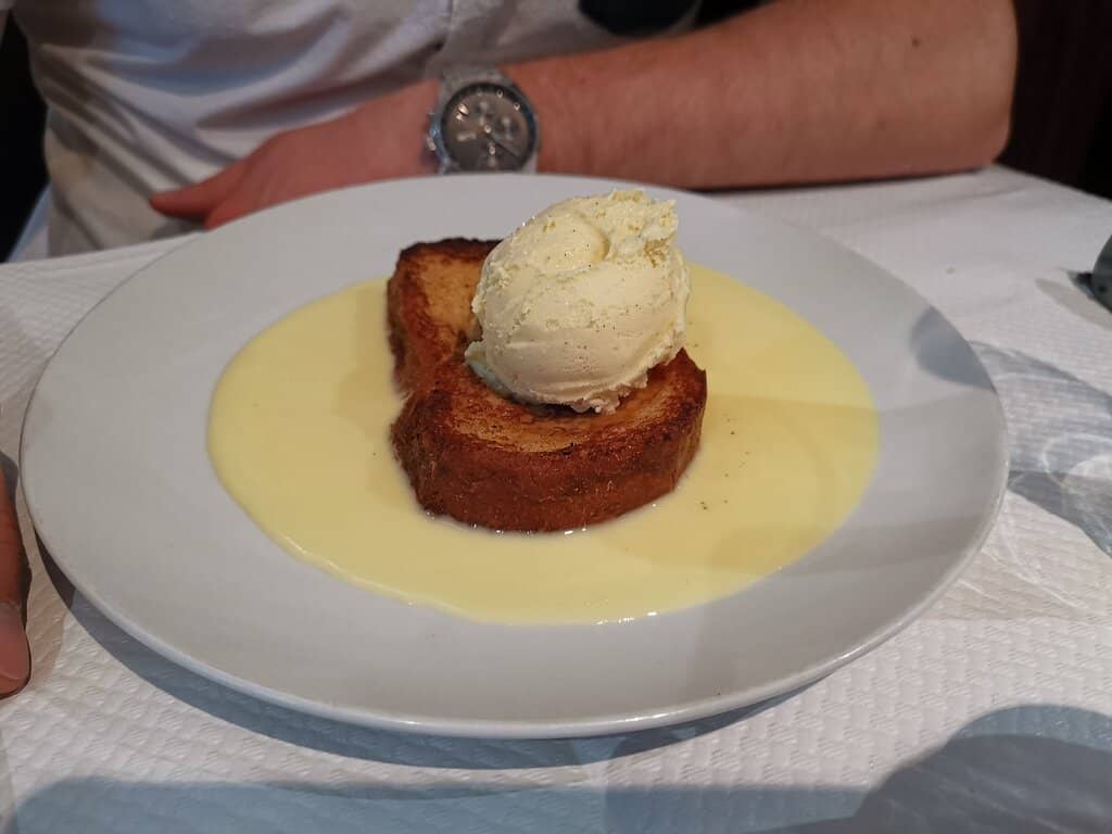 French Toast with Ice Cream