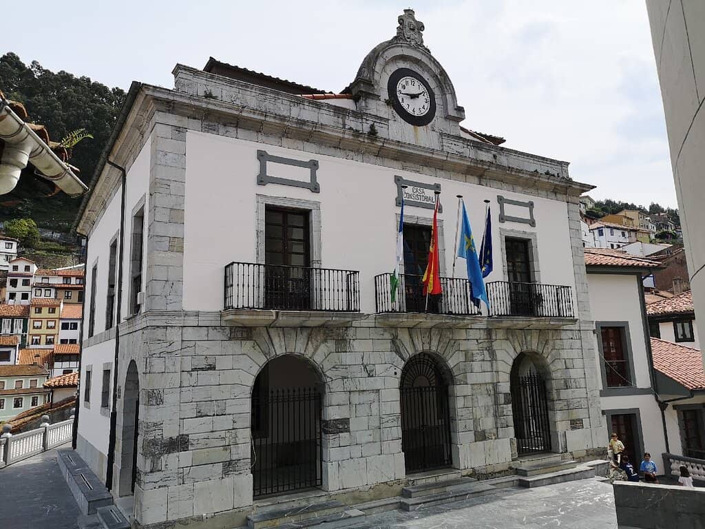 Port of Cudillero