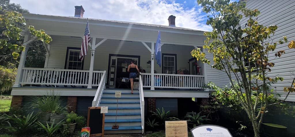 Eagle's Nest & Wildlife Pond