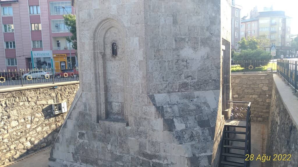 Vertical photo