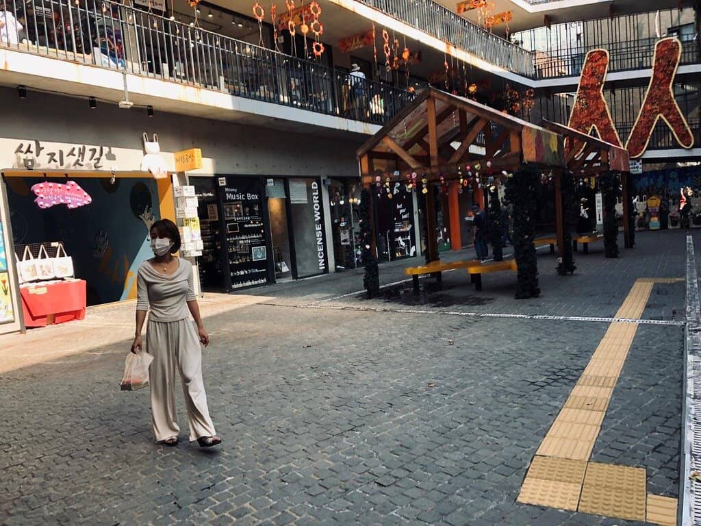 Traditional Tea Houses