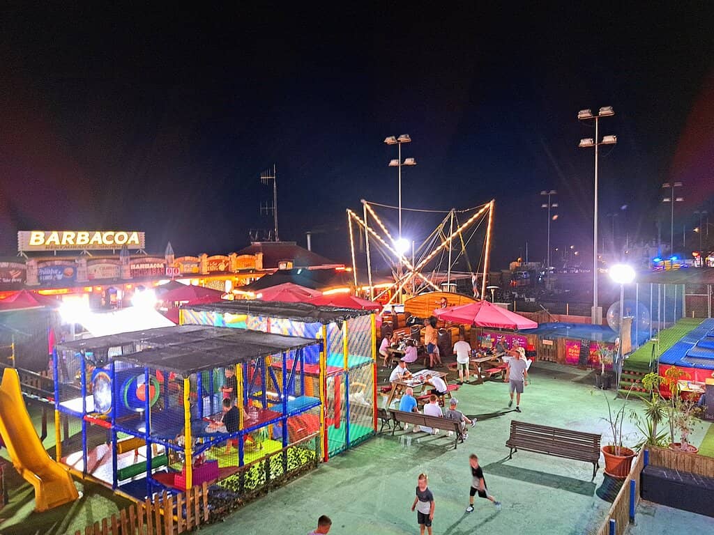 Live Entertainment Hub