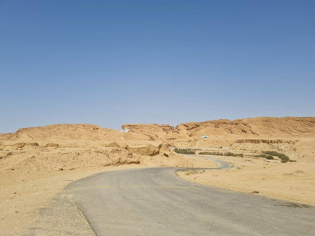 Dramatic Canyon Hike