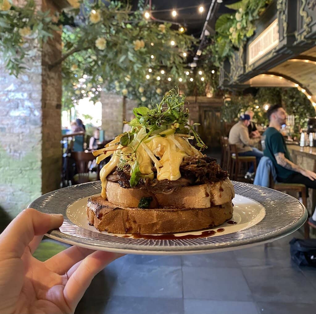 Bottomless Brunch Extravaganza