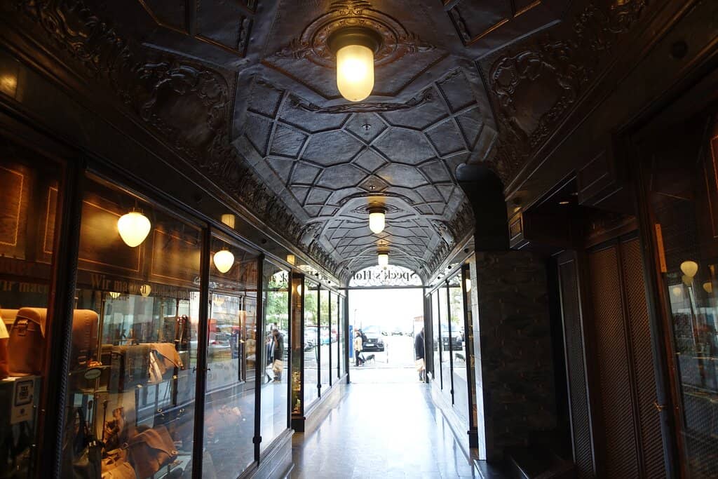 Charming Boutiques