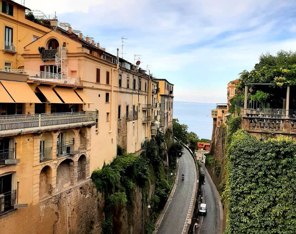 Via Luigi de Maio
