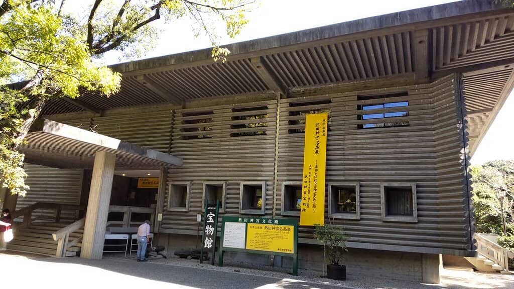 Impressive Sword Collection