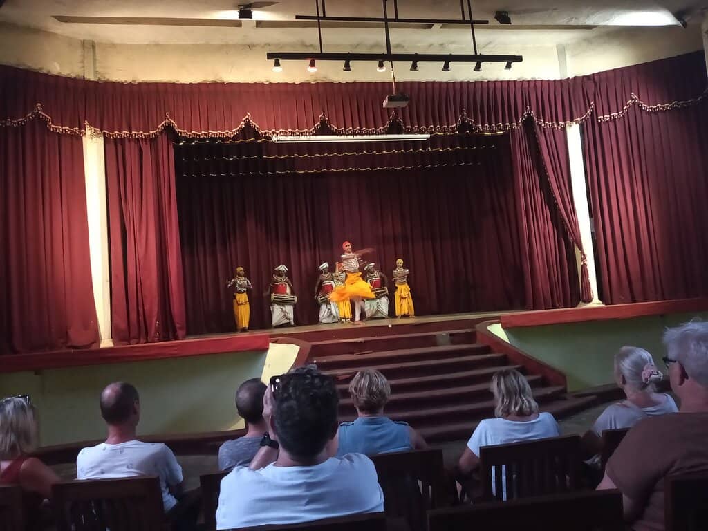 Kandyan Bridal Attire