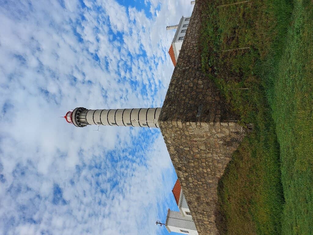 Leça Lighthouse Ascent