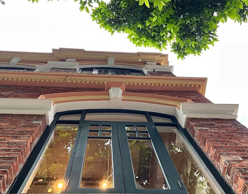 Vertical photo