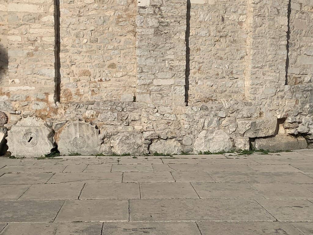 Vertical photo