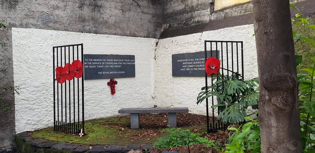 Community & Spiritual Atmosphere