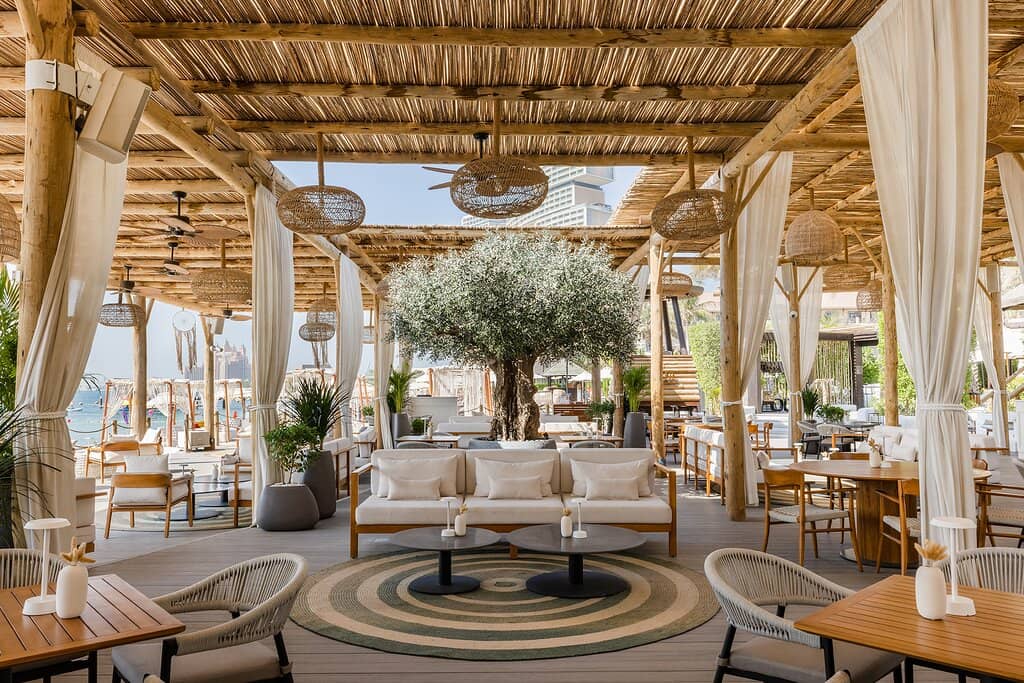 Sunset Views & Sea Breeze