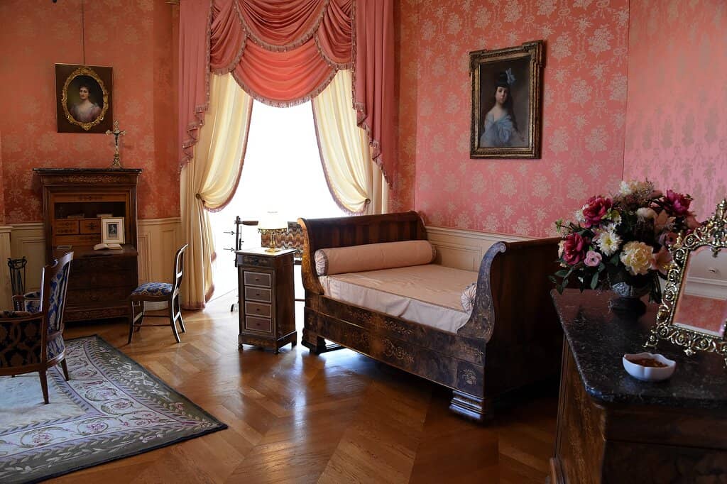 Furnished Interiors