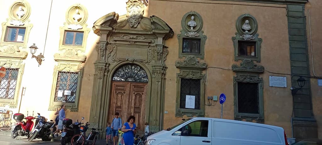 Vertical photo