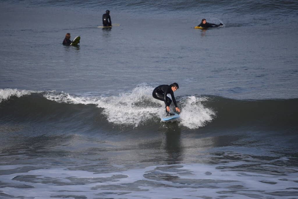 Surfing Hotspot