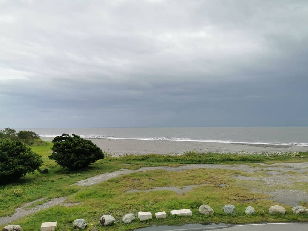 Ocean Views & Coastal Ecology