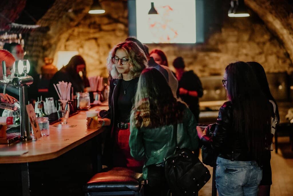 Chinese Pole and Hand Balancing