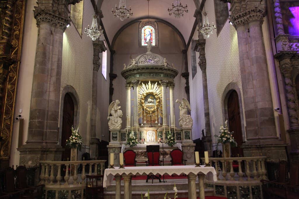 Church Relics Tour