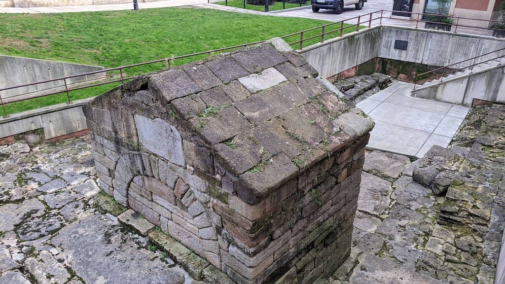 Christian Cross Motifs