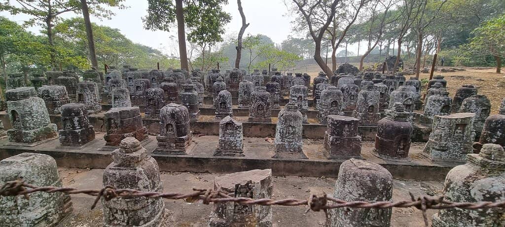 Votive Stupas
