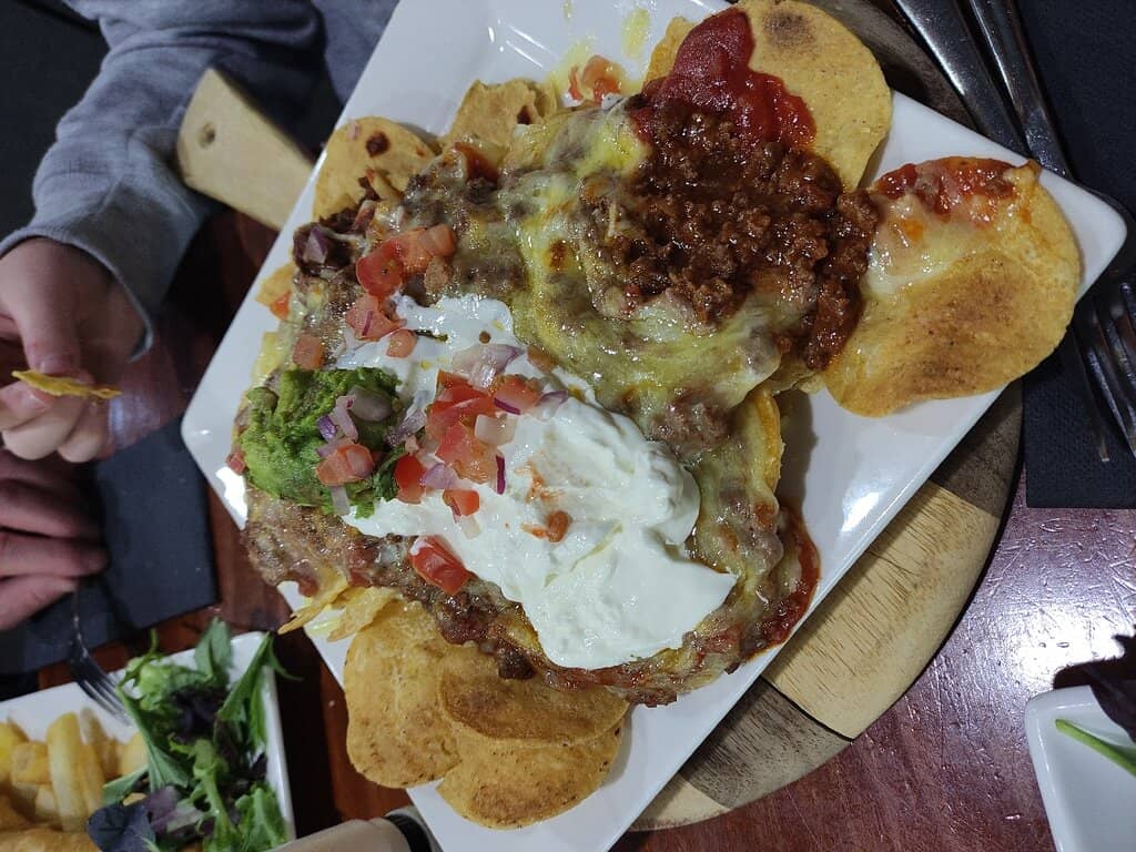 Complimentary Salad & Veggie Bar