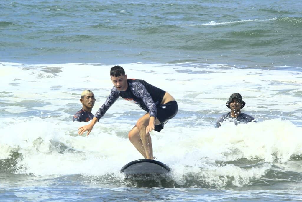 Beginner Surf Lessons