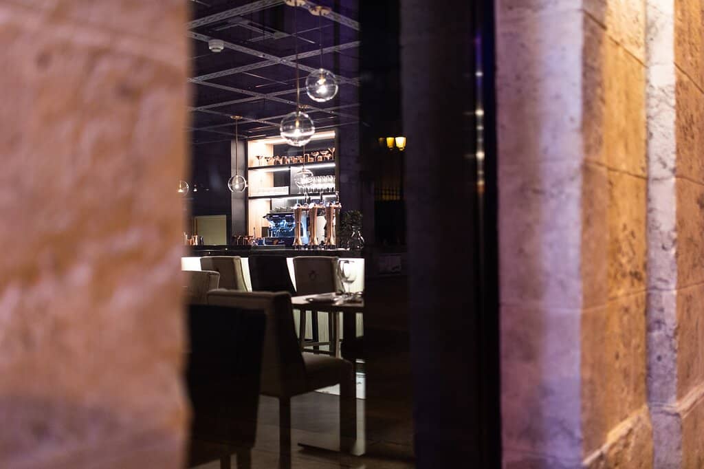 Pleasant & Quiet Atmosphere