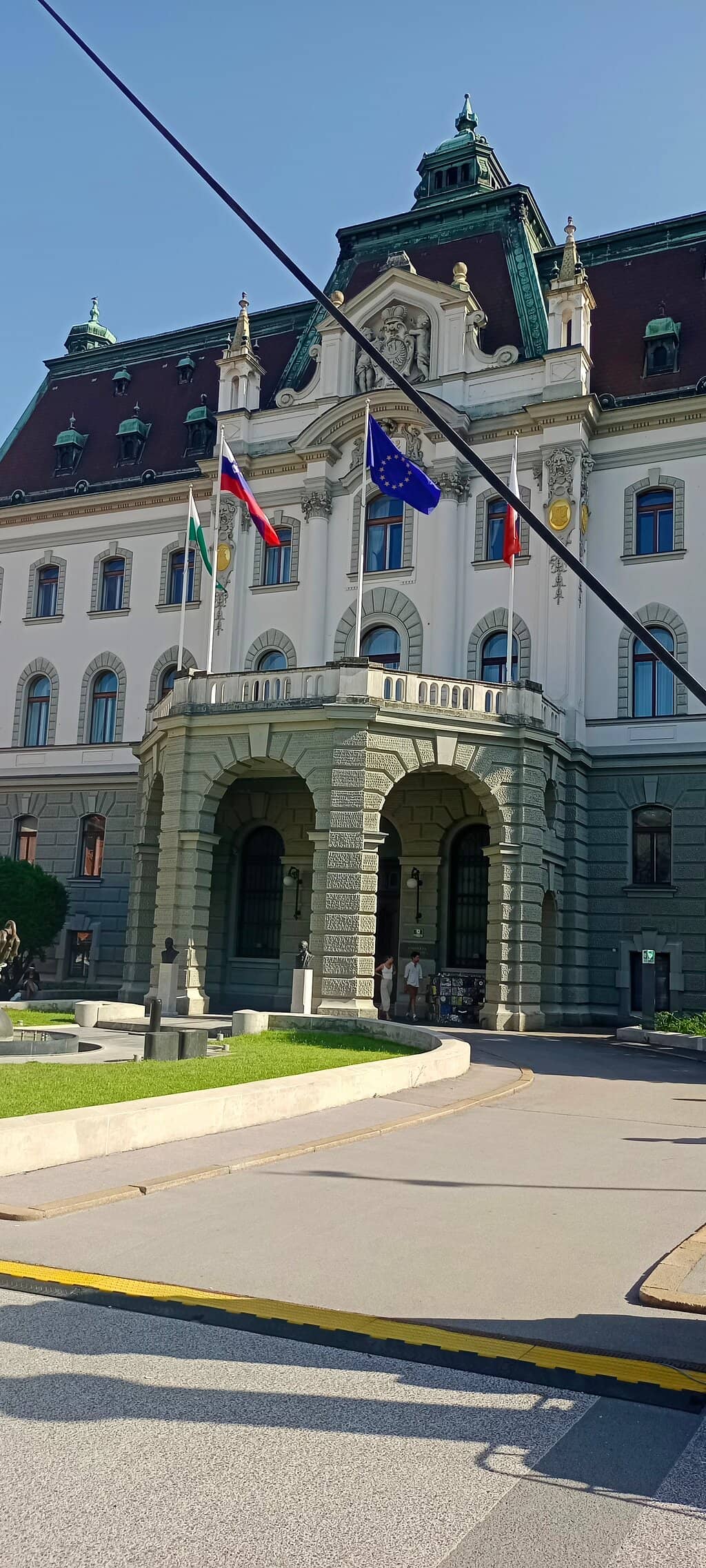 Statue and Fountain Plaza