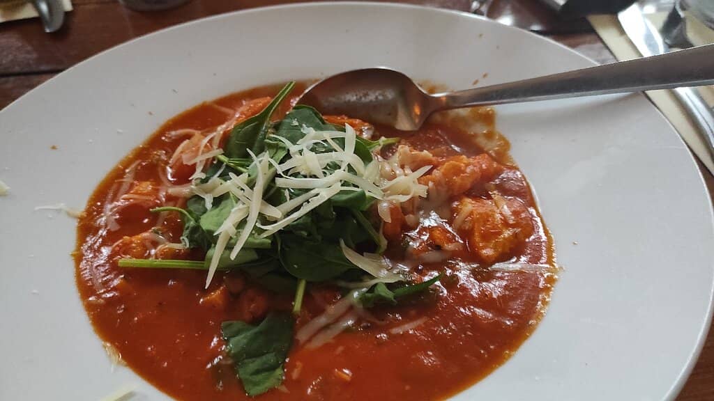 Cozy Ambiance & Friendly Staff