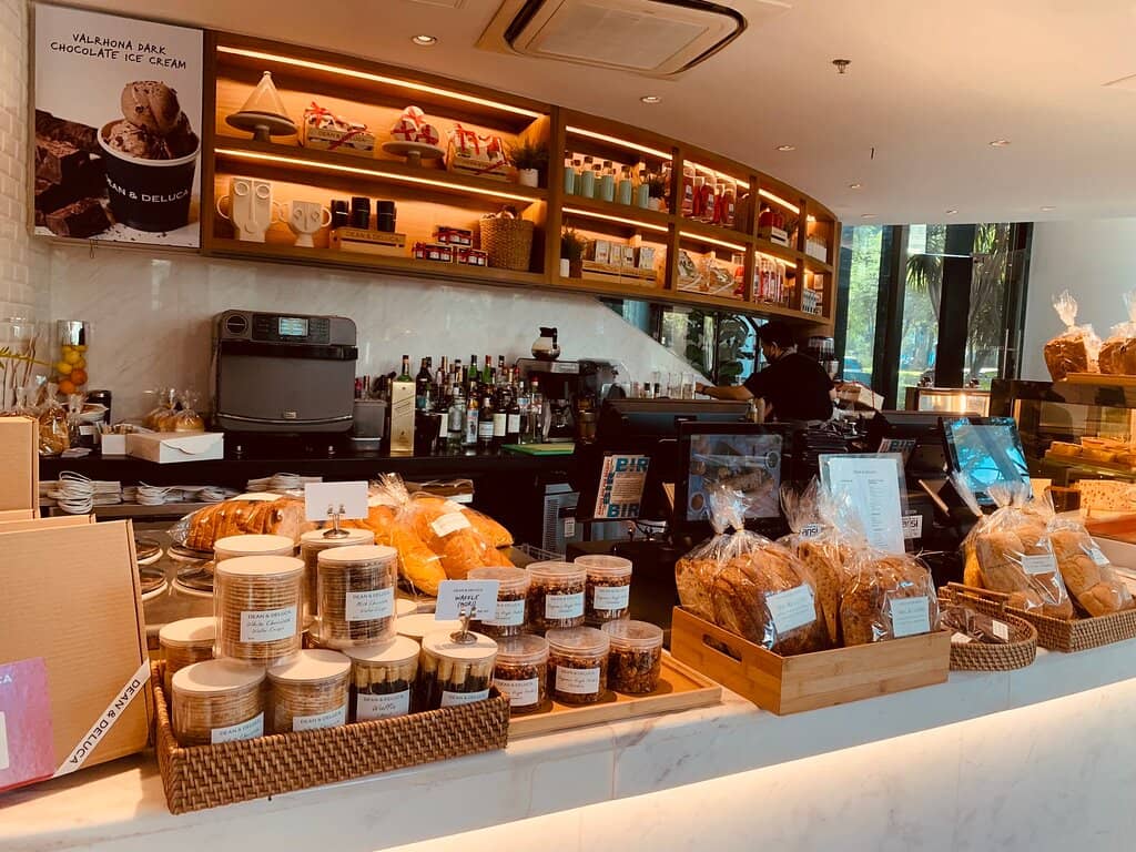 Renowned New York Delicatessen