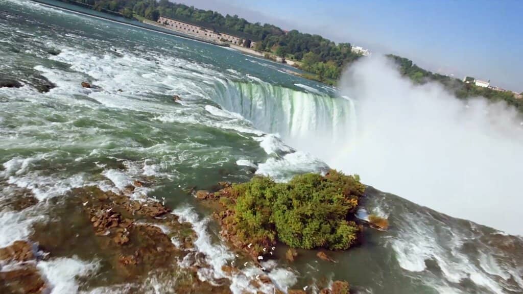 Immersive 3D Film Experience