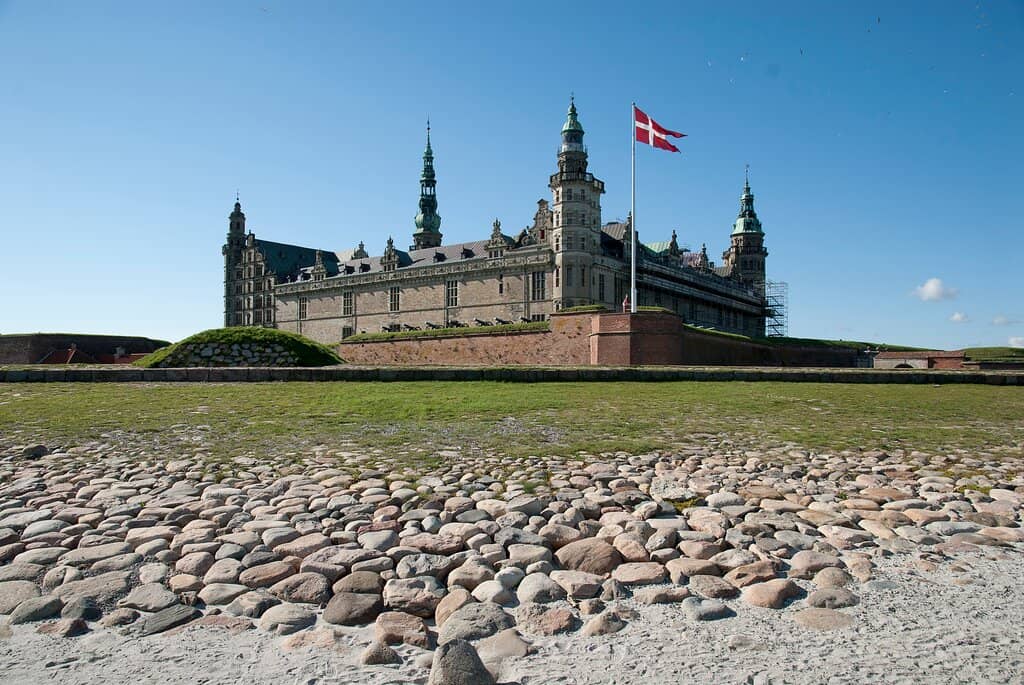 Holger Danske Statue