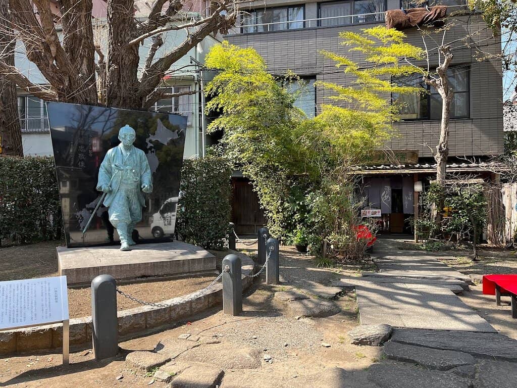 Historic Shrine Ambiance