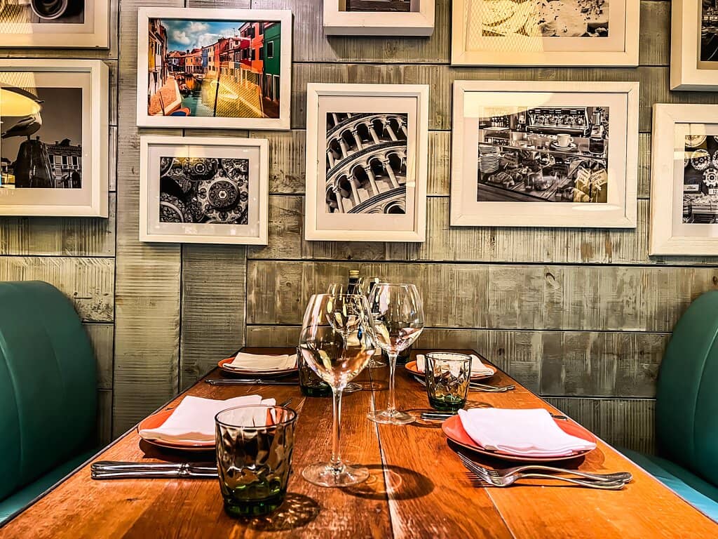 Chic Amalfi Coast Ambiance