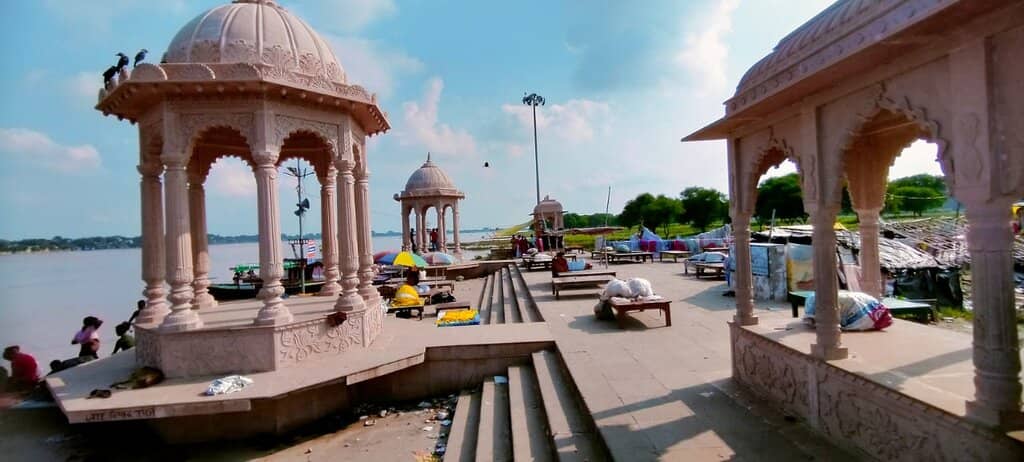 Ganga Ghat & Siberian Birds