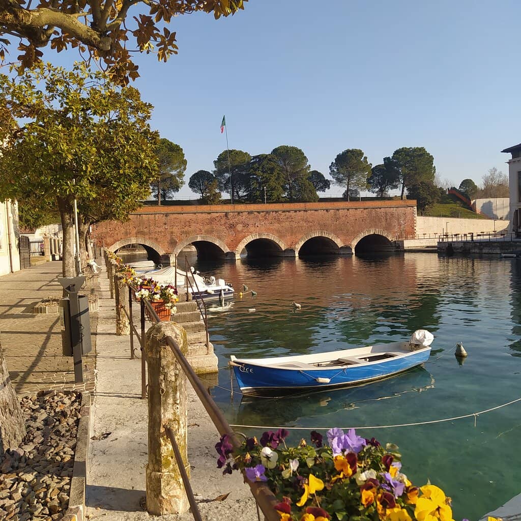 Canal Boat Tours