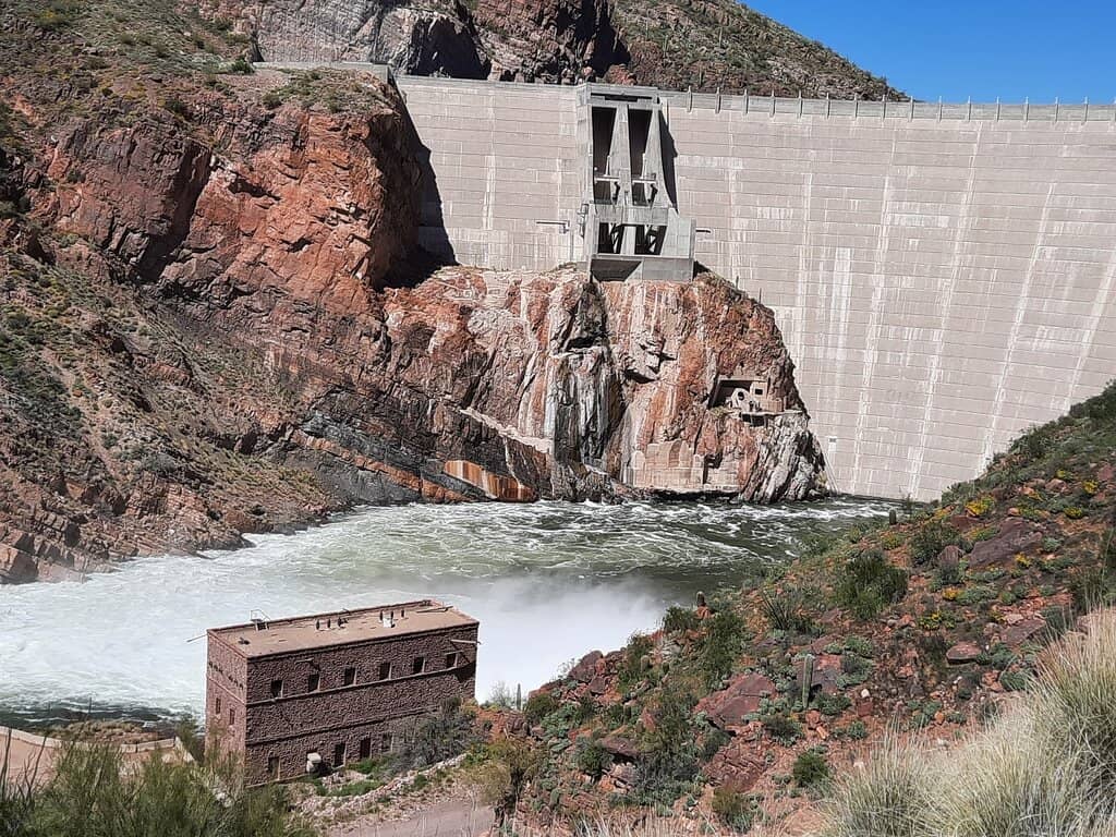 Apache Trail Scenic Drive